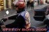 Agenzia pony express roma giovani con scooter